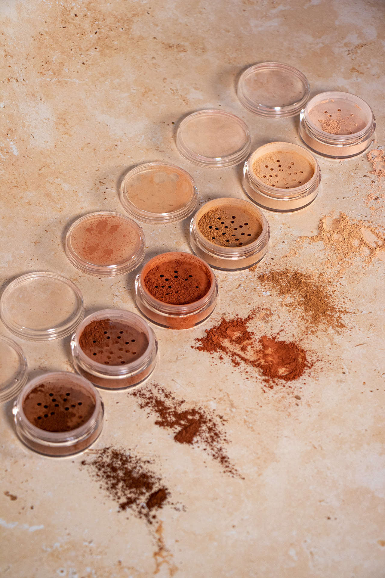 The Essential Ingredients Used To Make Mineral Makeup Natural Skincare Ingredients 